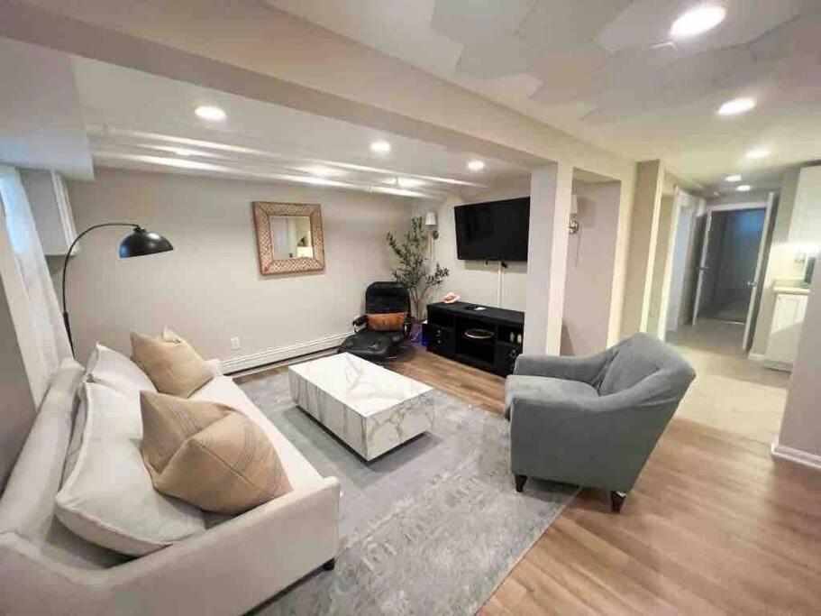 Apartament Glover Park/Georgetown Oasis With Parking Waszyngton Zewnętrze zdjęcie
