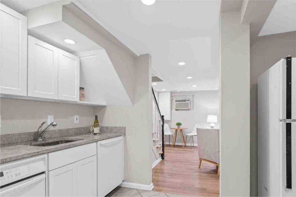 Apartament Glover Park/Georgetown Oasis With Parking Waszyngton Zewnętrze zdjęcie