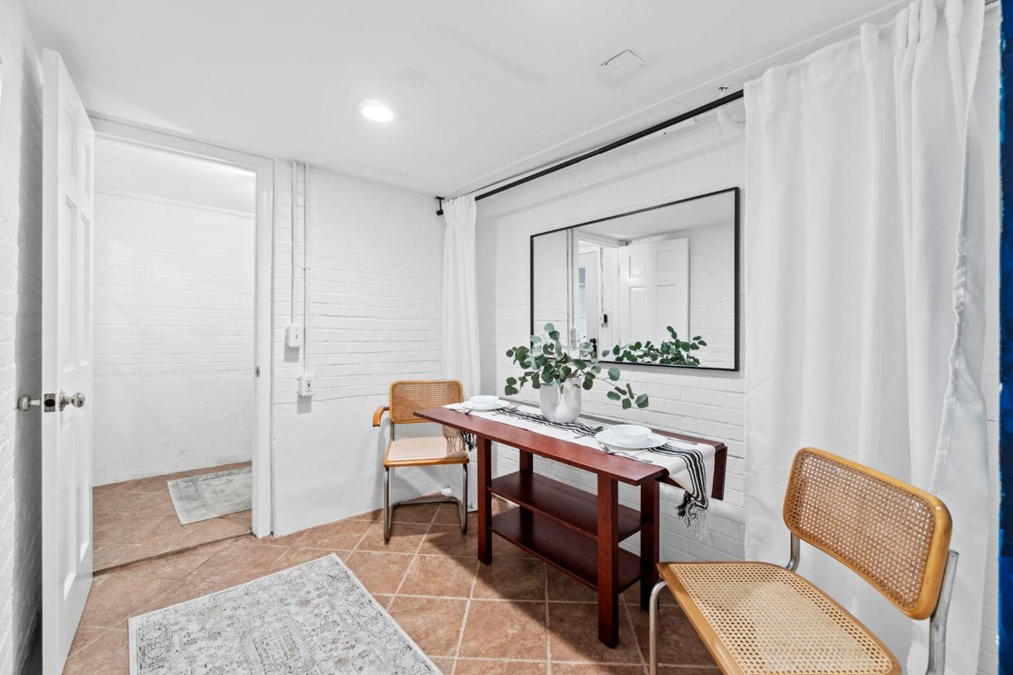 Apartament Glover Park/Georgetown Oasis With Parking Waszyngton Zewnętrze zdjęcie